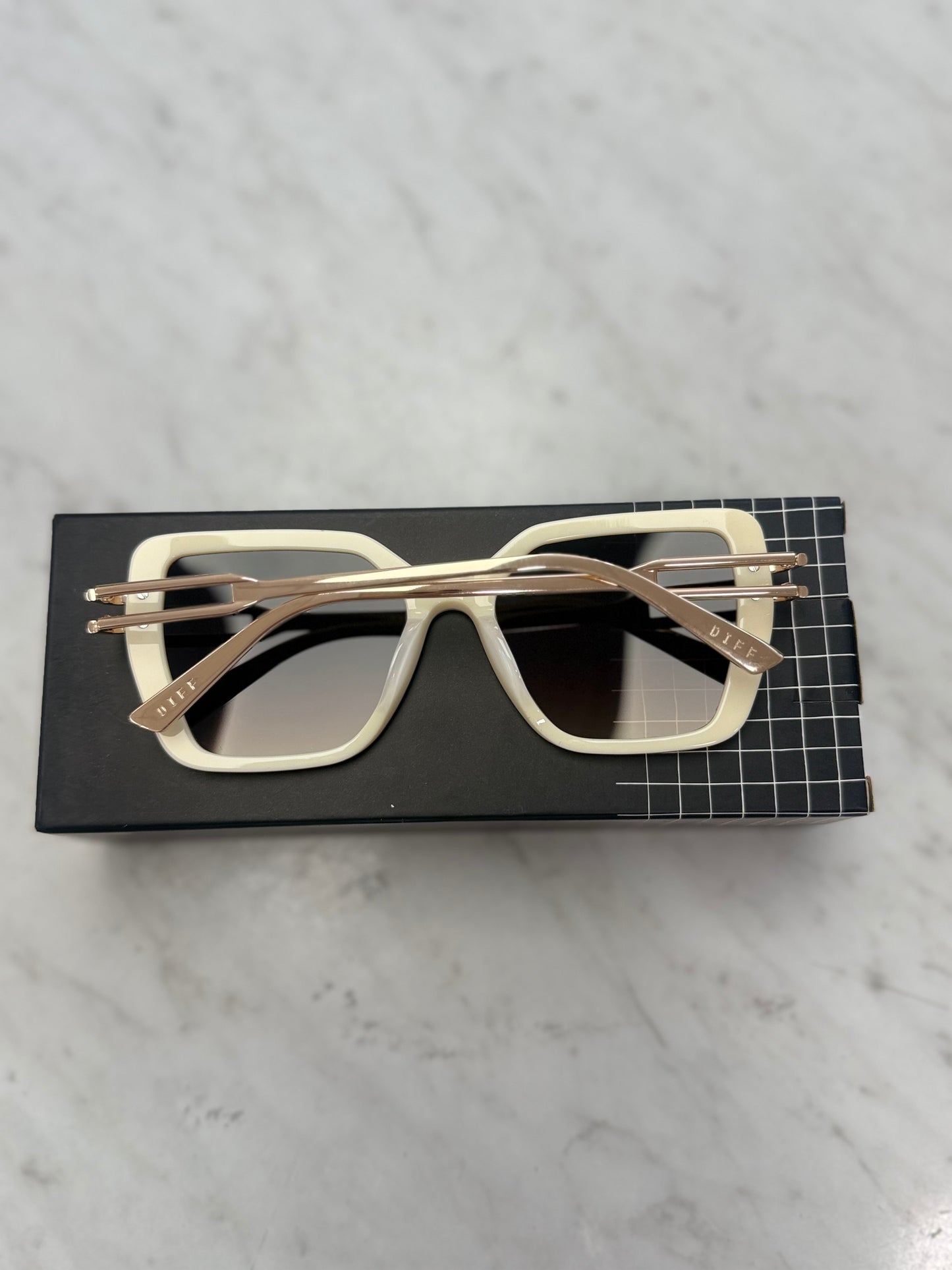 Dasha Sunglasses- Brown Gradient