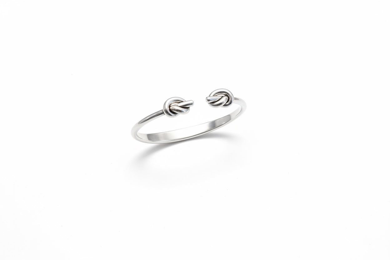Interlok single knot open bangle silver