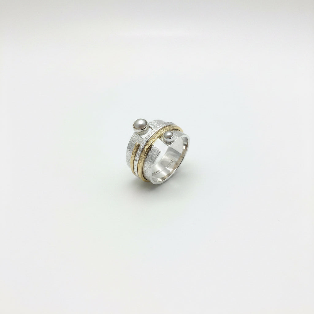 Olivia Pearl ring