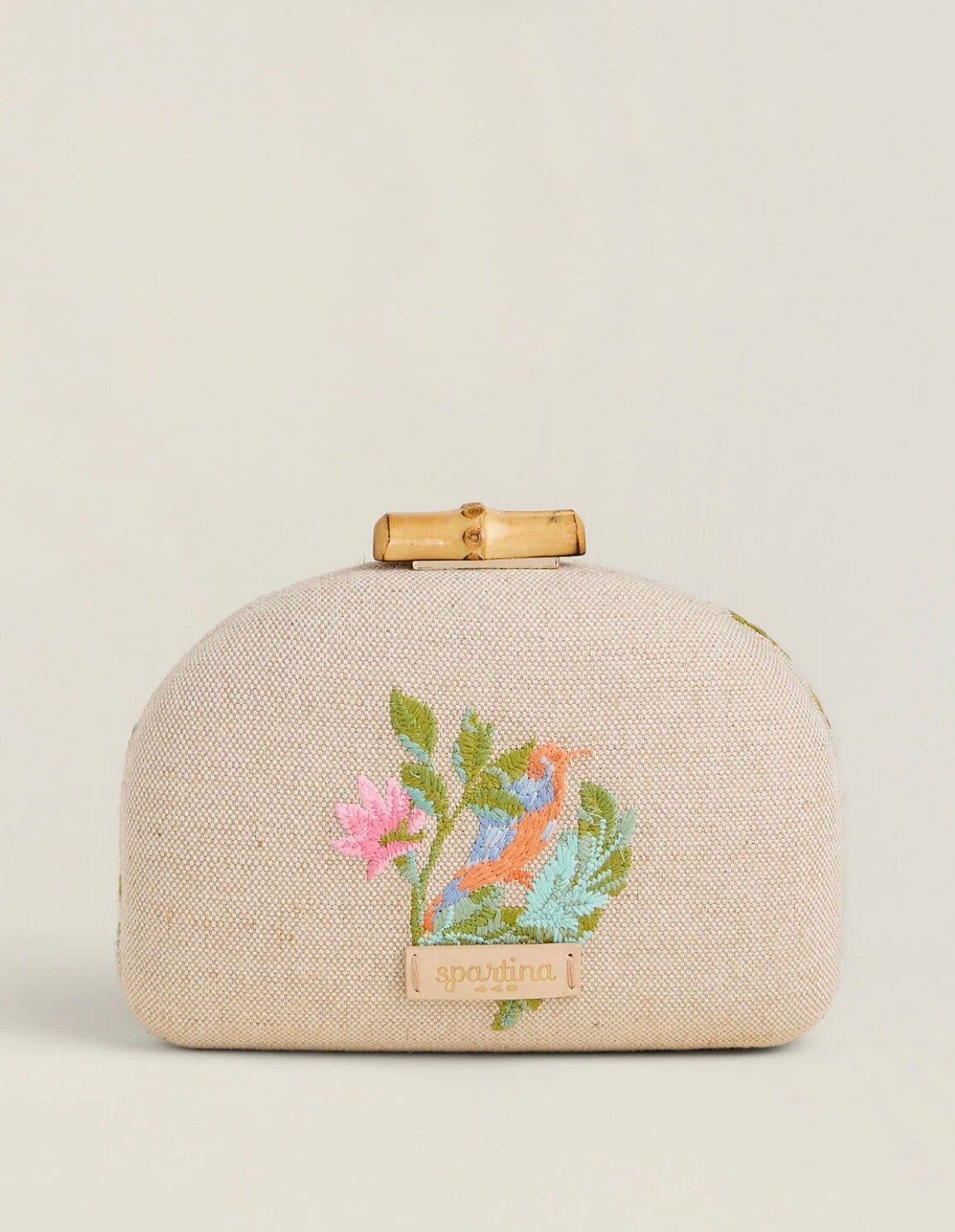 Minaudiere Seawall Bird