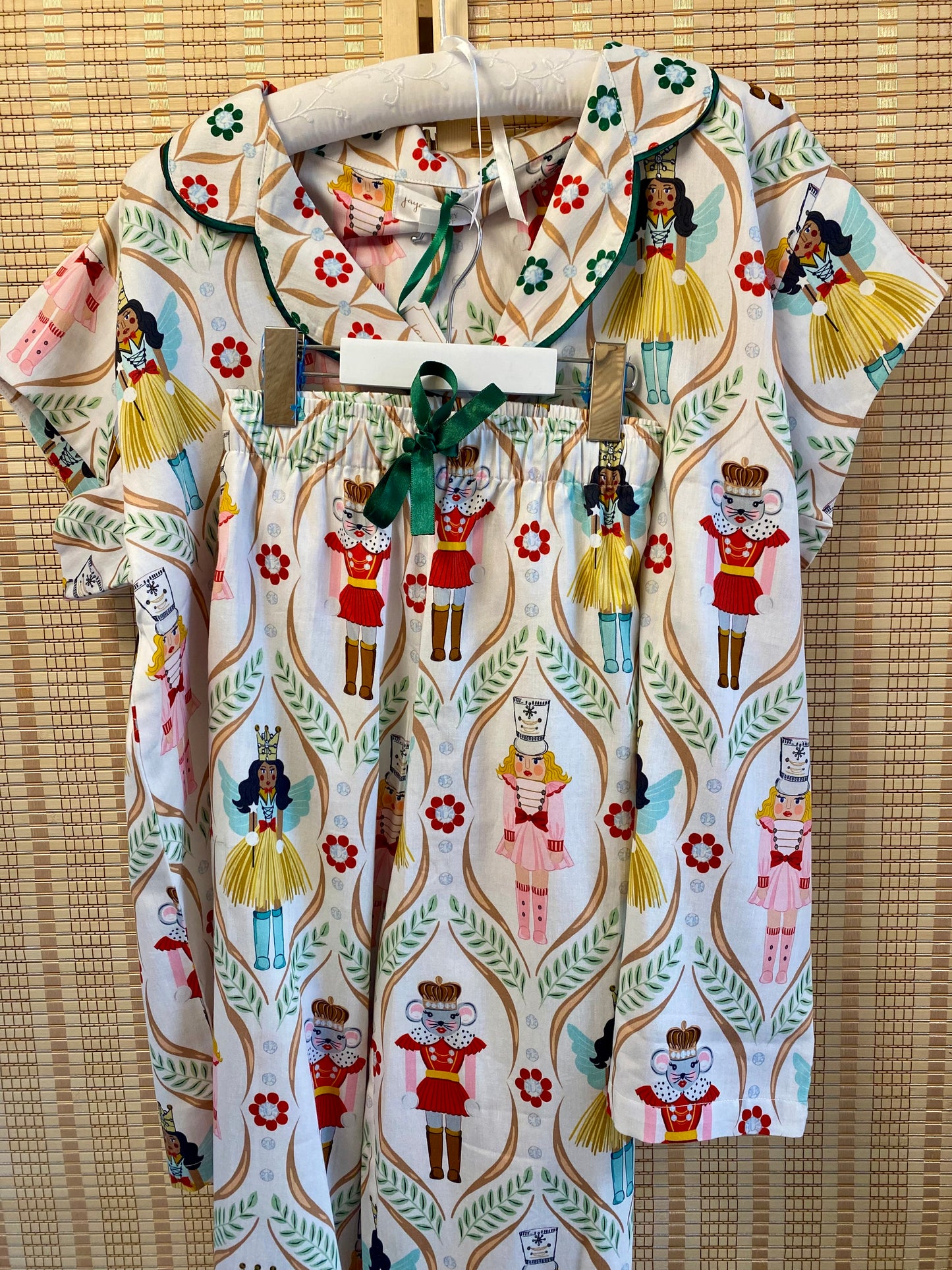 Noelle Luxe Sateen Capri Pajama Set