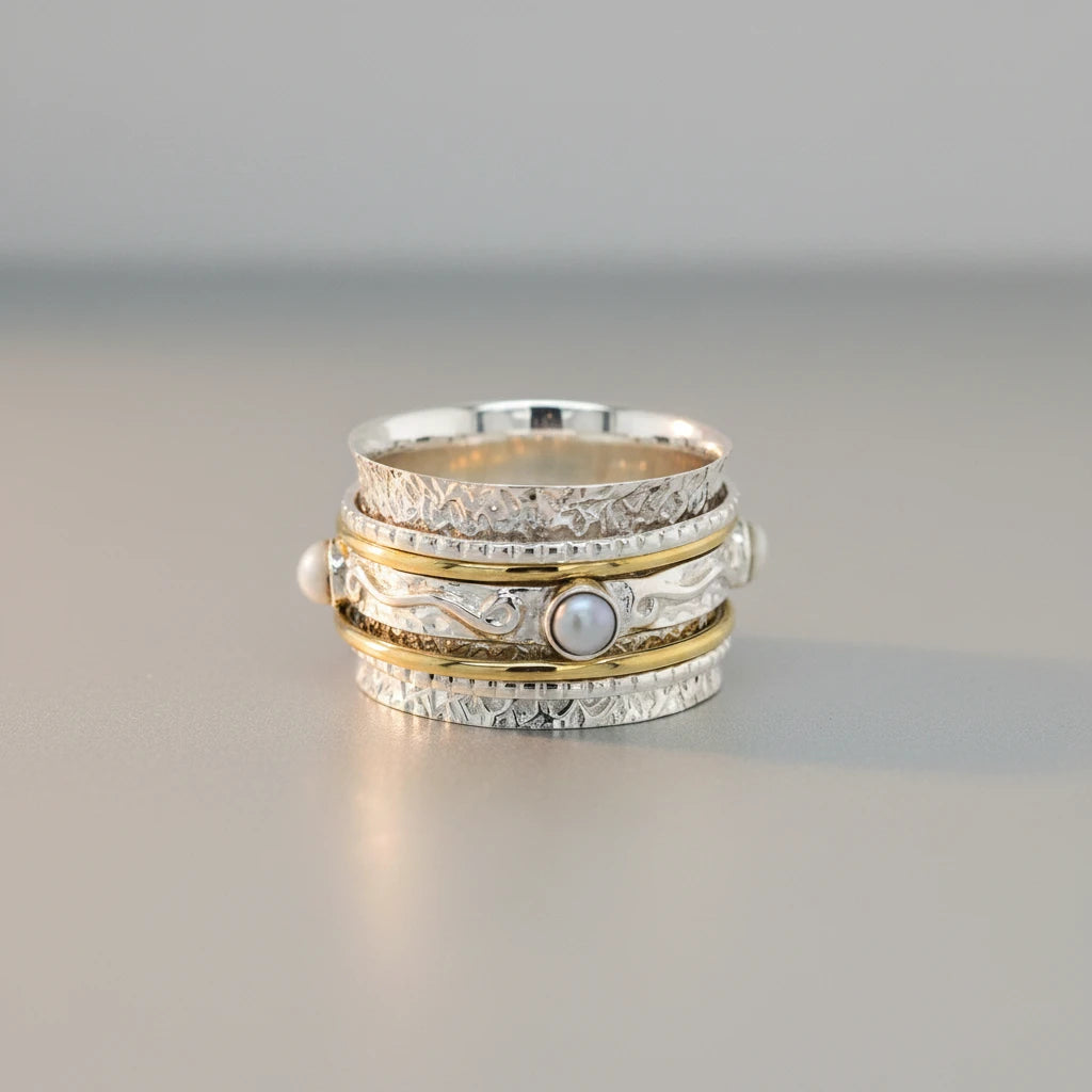 Connie Spinner Ring Pearl