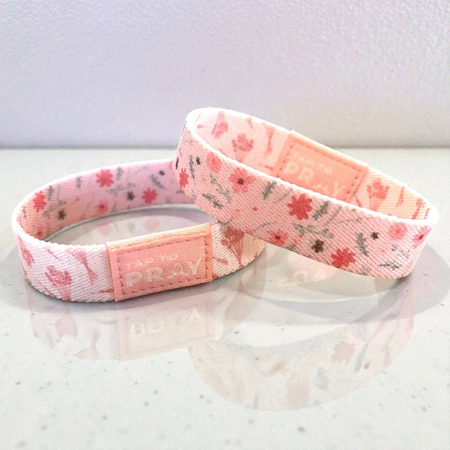 Tap To Pray® Wristband – Meadows - Pink