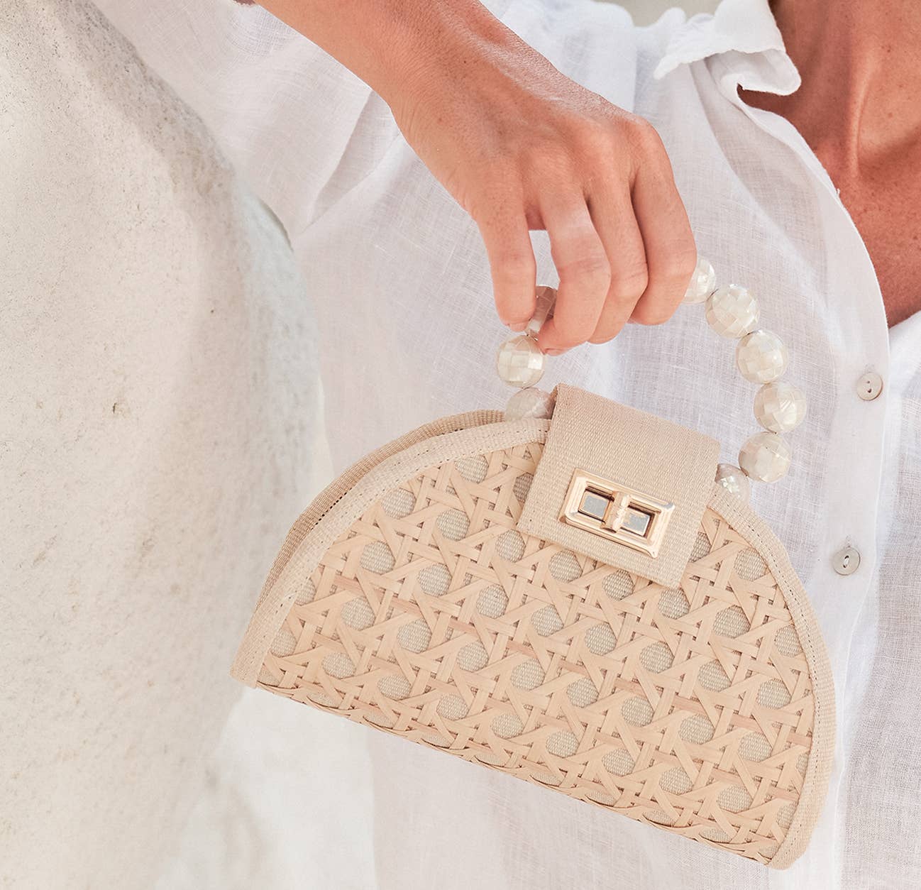 Pearl Shell-Inlay Bag | Holiday & Winter Wedding Clutch