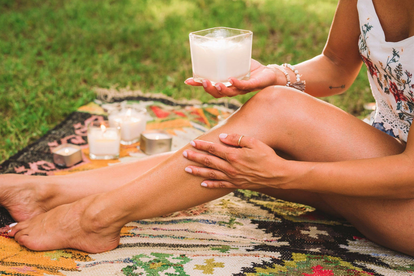 Holiday Spiced Pomegranate: 2-in-1 Soy Lotion Candle