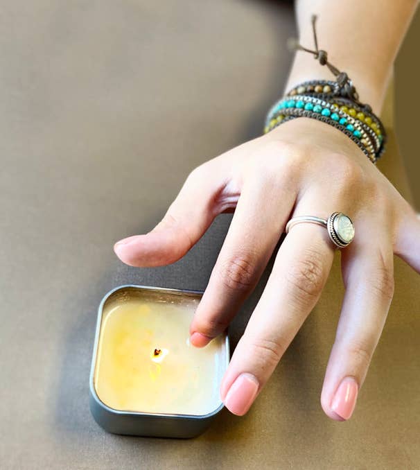 Peppermint & Eucalyptus: 2-in-1 Soy Lotion Candle