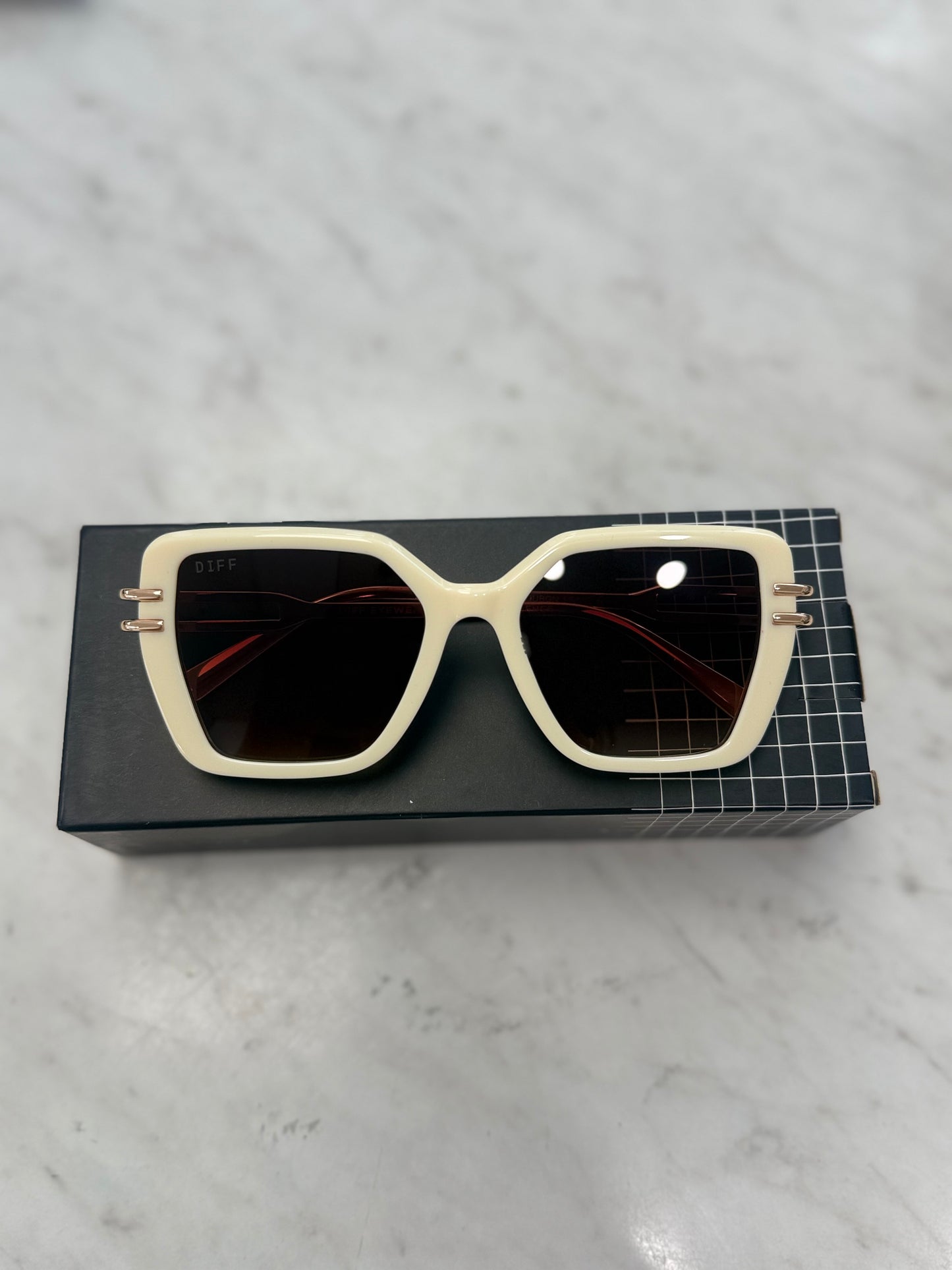 Dasha Sunglasses- Brown Gradient