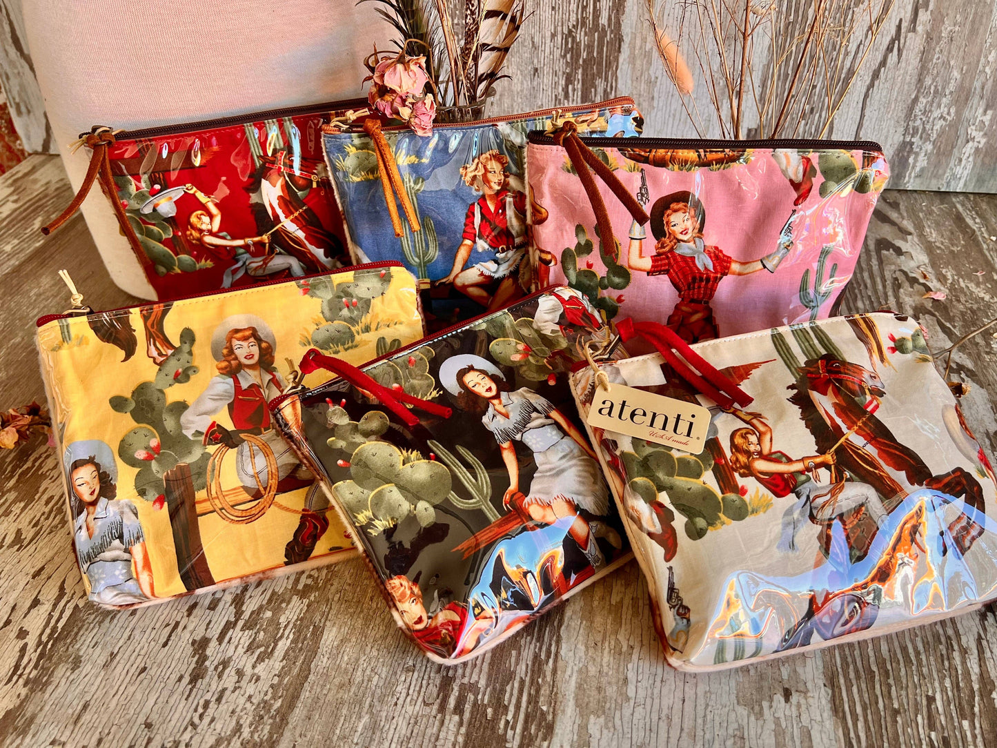 "Western" Pinup Cowgirl Accessory Pouch Set