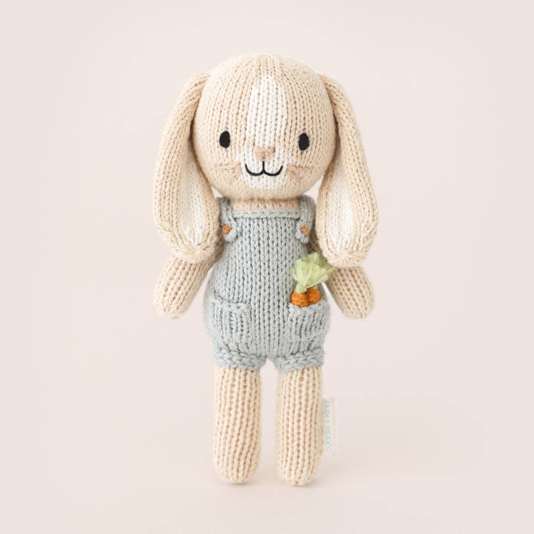 Tiny Henry the bunny, gives 10 meals