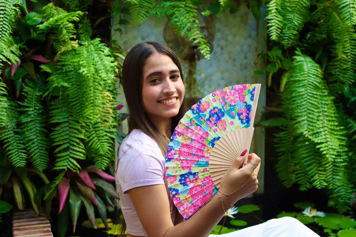 221hf Hand Fan ass´t 12 pack