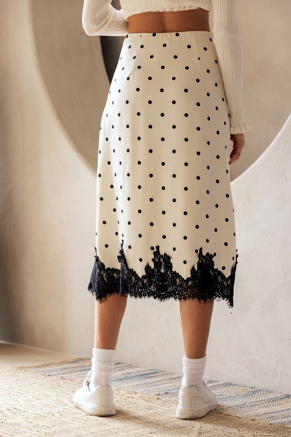 JS5578A - POLKA DOT MIDI SKIRT WITH LACE HEM